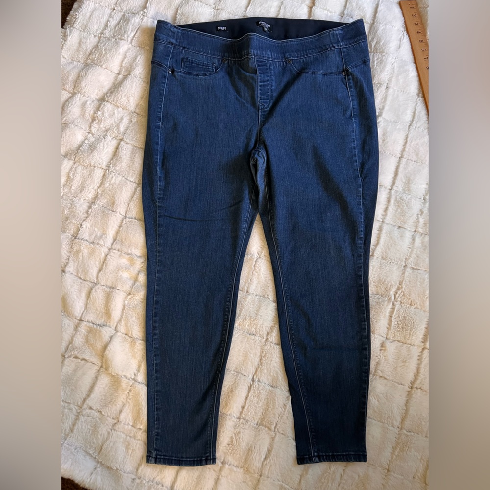 Curves 360 by NYDJ Sculpt Denim Leggings